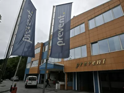 - Prevent Global - Stečaj - Uprava Prevent Globala bo v treh dneh na sodišče podala predlog z stečaj podjetij Prevent Global in Prevent avtomobilski deli, ki v Sloveniji skupaj zaposlujeta 1260 delavcev, večino na Koroškem.//FOTO: Luka CjuhaOPOMBA: ZA OBJAVO V ČASOPISU DNEVNIK