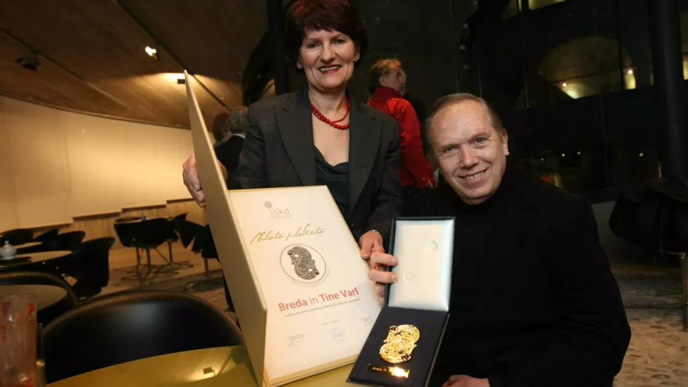 dobitnika zlate plakete za življensko delo lutkarja Breda in Tine Varl  - Javni sklad RS za kulturne dejavnosti - podelitev zlatih in srebrnih plaket  za življenjsko delo in izjemne dosežke na podrocju kulturnih dejavnosti za leto 2010;  /FOTO; Matej Povše