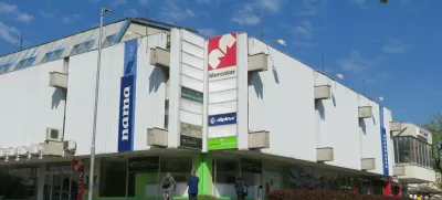 Investitorjem se zapleta, občina že odstopila od nakupa stanovanj v Nami