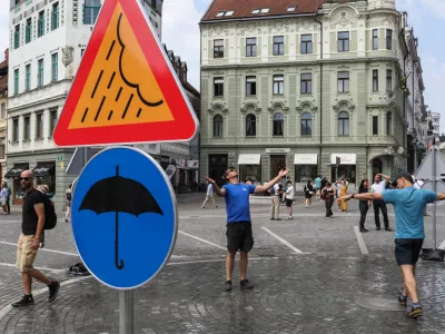 20.06.2025. Inštalacija Zmago Modica Lastno vreme v Ljubljani. Foto: Bojan Velikonja 
