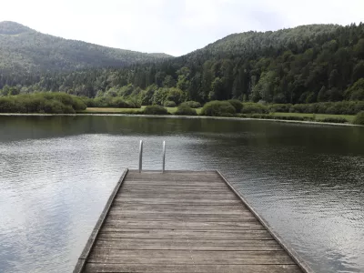 21.07.2025 Podpeško jezero - kopanje v naravnih vodah - naravne vode - Foto: Luka Cjuha / Foto: Luka Cjuha
