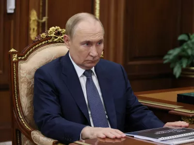 Russian President Vladimir Putin attends a meeting with Acting Governor of the Jewish Autonomous Region Maria Kostyuk in Moscow, Russia, August 20, 2025. Sputnik/Vyacheslav Prokofyev/Pool via REUTERS ATTENTION EDITORS - THIS IMAGE WAS PROVIDED BY A THIRD PARTY.