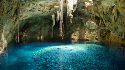 Voda pod površjem. Slika je zgolj ilustrativna. / Foto: Istock