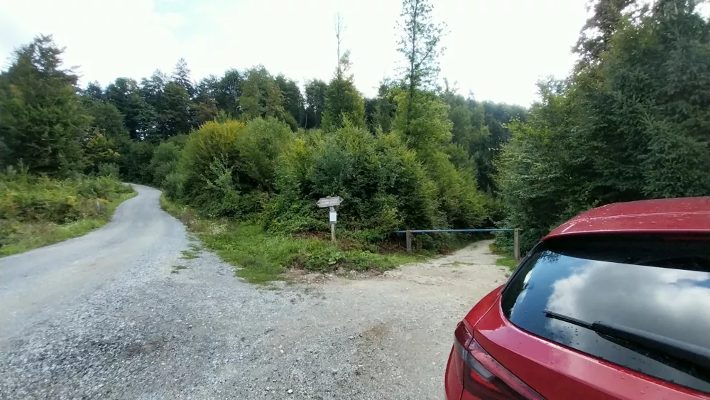 Koče v okolici Ljubljane: V objemu grajskih legend in domačih okusov