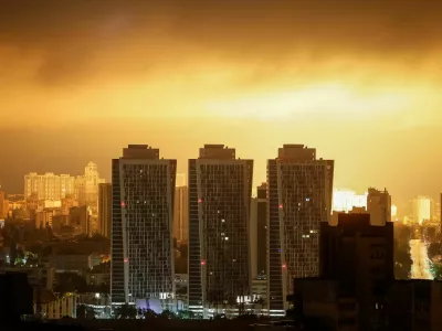 An explosion of a drone lights up the sky over the city during a Russian drone and missile strike, amid Russia's attack on Ukraine, in Kyiv, Ukraine July 21, 2025. REUTERS/Gleb Garanich   TPX IMAGES OF THE DAY