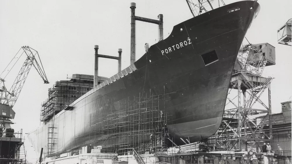 Ladja Portorož, ki so jo zgradili v Pulju v ladjedelnici Uljanik / Foto: Arhiv Pomorskega Muzeja Sergej Mašera Piran