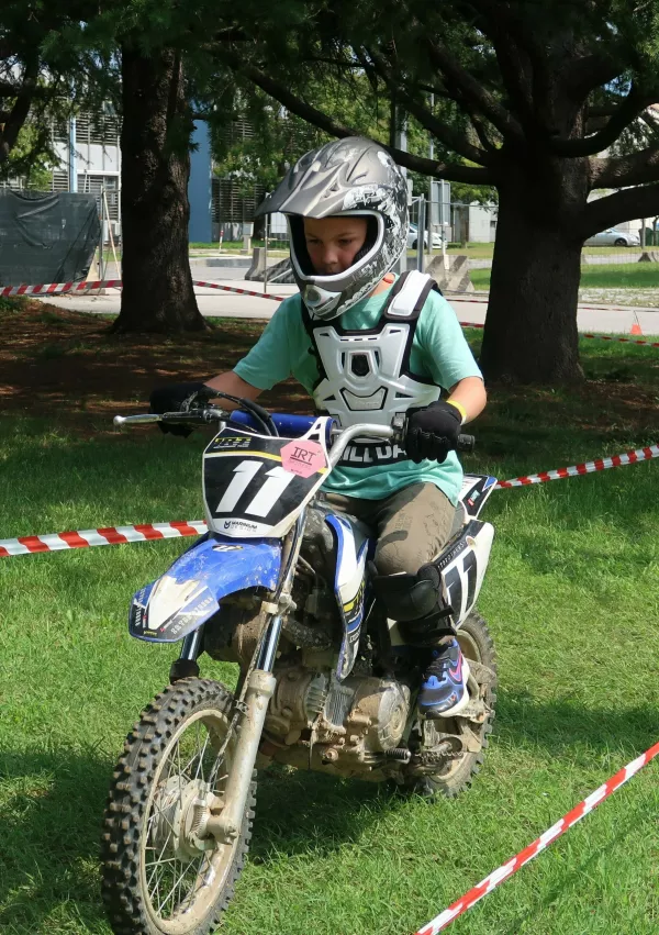 Aljaž Kovačič: Vse skupaj je zelo zabavno, najbolj mi je všeč hitrost pri gokartih in ravnina, kjer lahko grem hitreje. / Foto: Nataša Bucik Ozebek