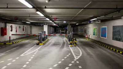 ﻿- 12.01.2021 - Parkirna hiša PH Kongresni trg – garažna hiša je opremljena z avtomatskimi vhodno-izhodnim sistemi, avtomatskimi blagajnami in video nadzornim sistemom - //FOTO: Bojan Velikonja