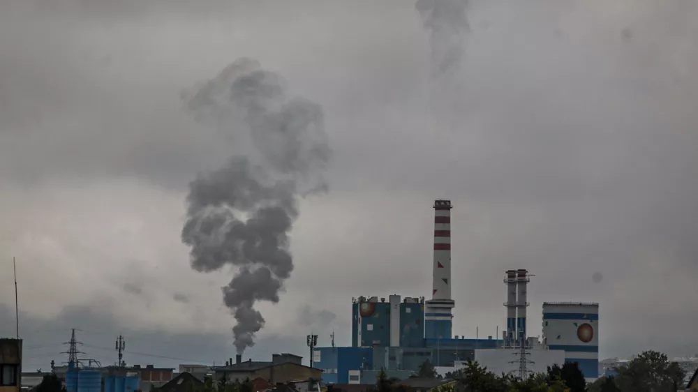 18.10.2024 - Termoelektrarna Toplarna Ljubljana Moste, TE-TOL - Dim - kvaliteta zraka - izpusti CO2FOTO: Luka Cjuha