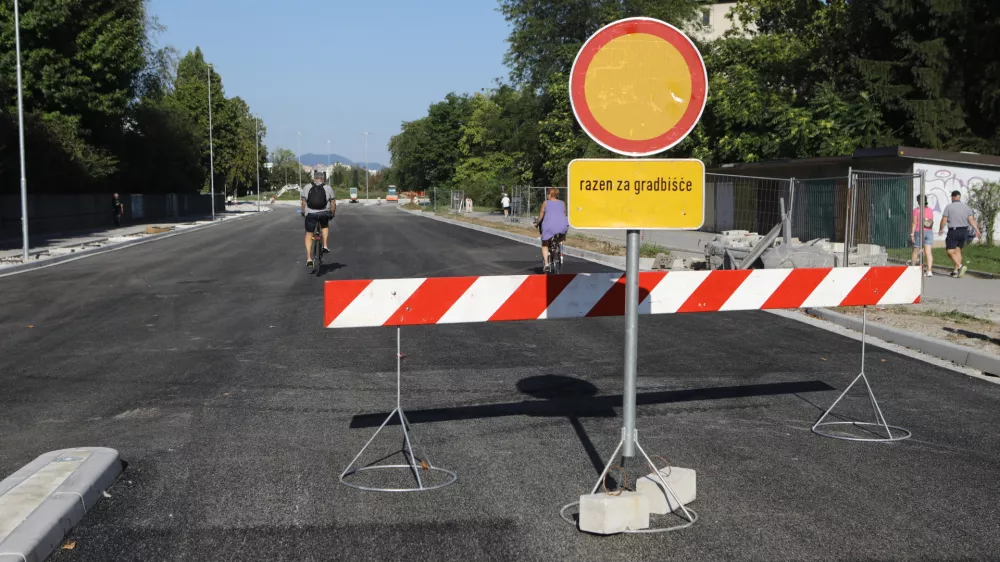 26.08.2025 - Gradbišče Linhartova cesta in rondo ŽaleFoto: Luka Cjuha