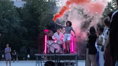 Mladi levi 2025: Mélissa Guex - SPUST (SINGEL) 