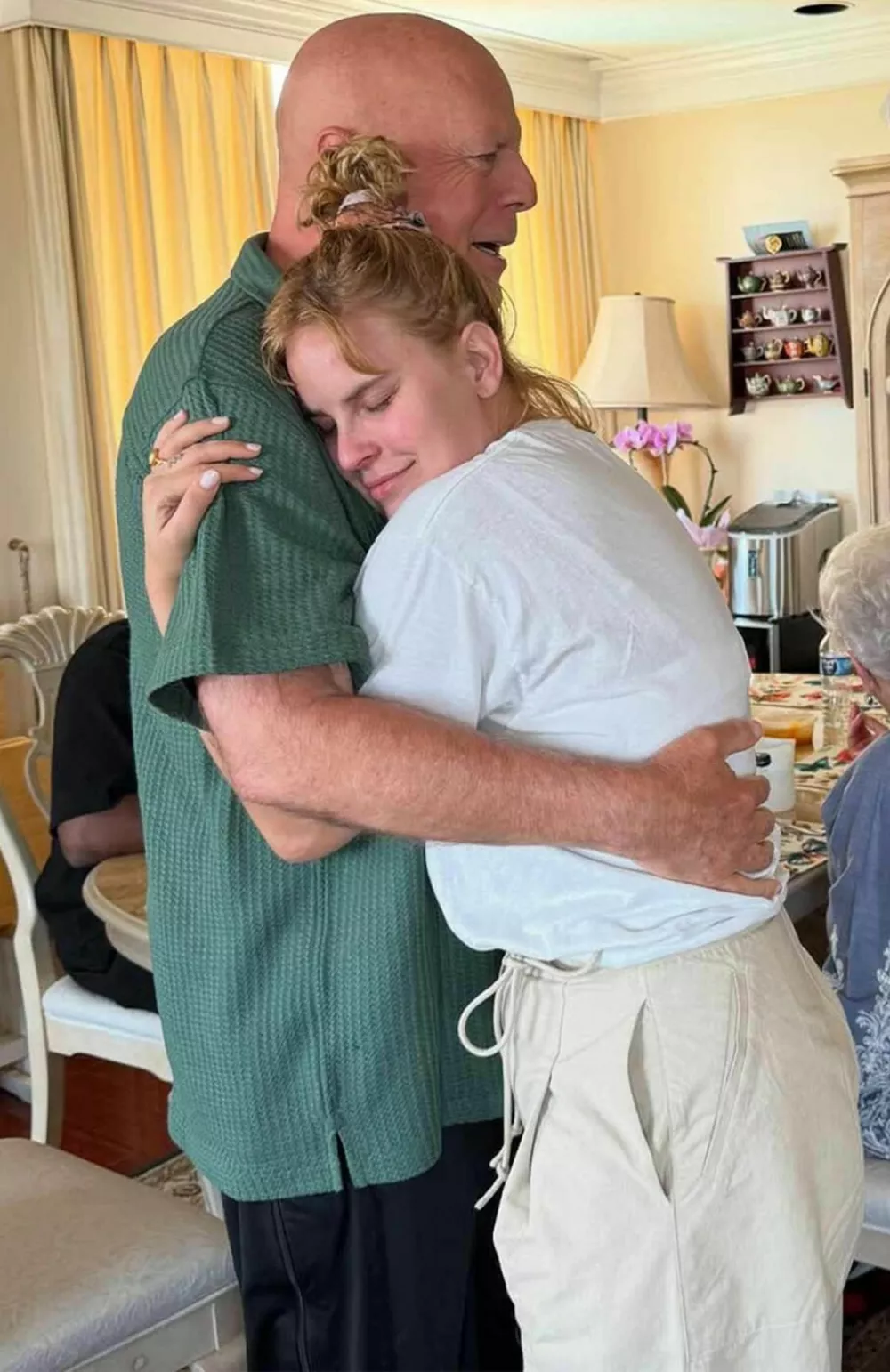 24-6-2025Tallulah Willis 'Grateful' as She Shares Sweet Snaps of Dad Bruce Willis Visiting Her Grandma's House,Image: 1014436355, License: Rights-managed, Restrictions:, Model Release: no