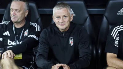 Besiktas' head coach Ole Gunnar Solskjaer, watches during a Europa Conference League play-off, soccer match between Besiktas and Lausanne-Sport at Tupras stadium, in Istanbul, Turkey, Thursday, Aug. 28, 2025. (Samet Yalcin/ Dia Photo via AP)
