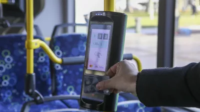 - 29.11.2023 – Ljubljanski potniški promet (LPP) - predstavitev nove digitalne rešitve - plačevanje avtobusnih vozovnic s plačilnimi karticami na mestnih in medkrajevnih linijah - //FOTO: Luka Cjuha