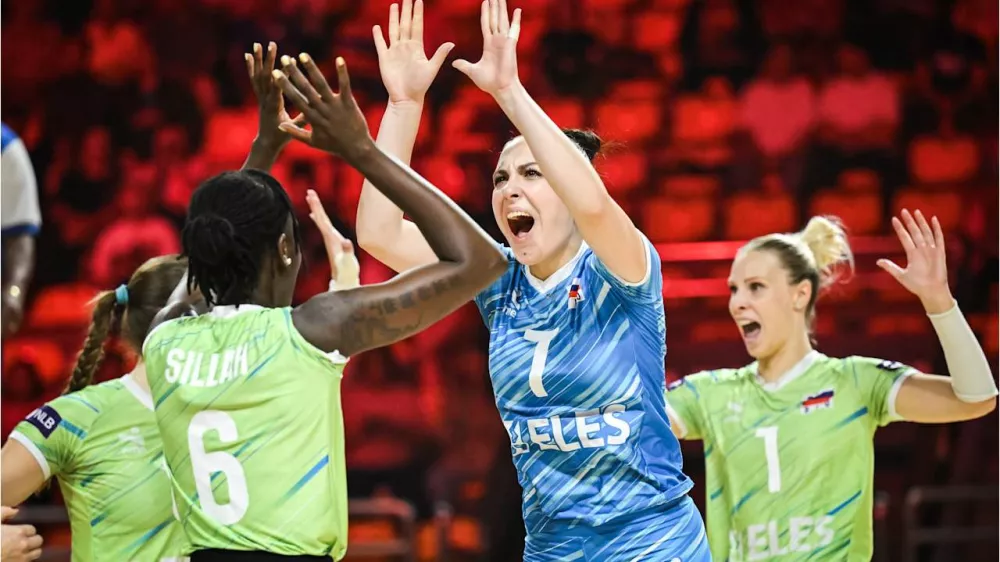 Tajska, Nakhon Ratchasima.Slovenska zenska odbojkarska reprezentanca na svetovnem prvenstvu na Tajskem.Foto: VolleyballWorld