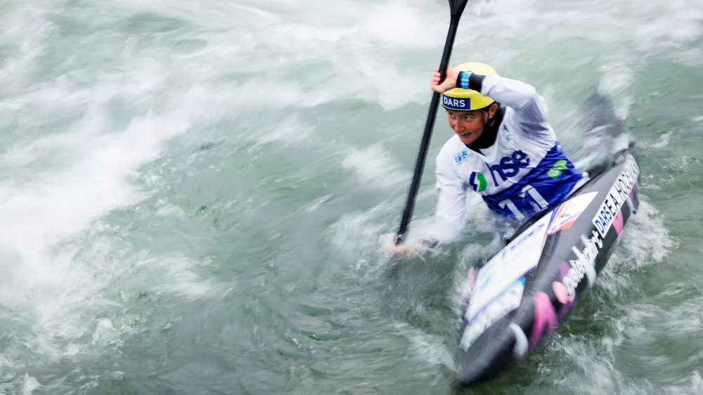 Ljubljana, Tacen.Svetovni pokal v kajaku, kanuju v slalomu na divjih vodah.
