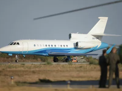 The plane transporting European Commission President Ursula von der Leyen and her staff lifts off from the tarmac of Mihail Kogalniceanu Air Base, in Mihail Kogalniceanu, near Constanta, Romania September 1, 2025. An EU spokesperson said on Monday that the GPS system on the plane carrying European Commission President Ursula von der Leyen was jammed while it was flying to Bulgaria the day before. Inquam Photos/George Calin via REUTERS ATTENTION EDITORS - THIS IMAGE WAS PROVIDED BY A THIRD PARTY. ROMANIA OUT. NO COMMERCIAL OR EDITORIAL SALES IN ROMANIA