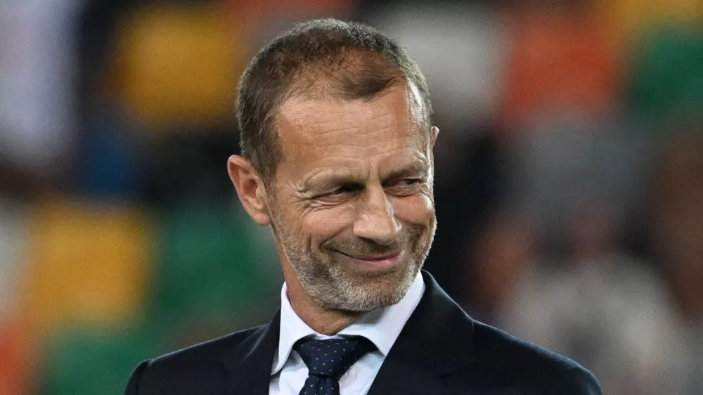 Soccer Football - UEFA Super Cup - Final - Paris St Germain v Tottenham Hotspur - Bluenergy Stadium, Udine, Italy - August 13, 2025 UEFA President Aleksander Ceferin during the UEFA Super Cup medal ceremony REUTERS/Jennifer Lorenzini