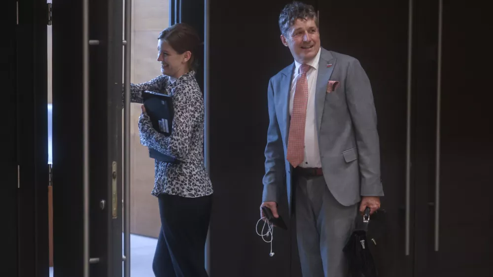 Borut Sajovic- 07.07.2025 - začetek redne seje DZ s poslanskimi vpra&scaron;anji ministrskemu zboru; DZ, velika dvorana, &Scaron;ubičeva 4, LJUBLJANA​//FOTO: Jaka Gasar