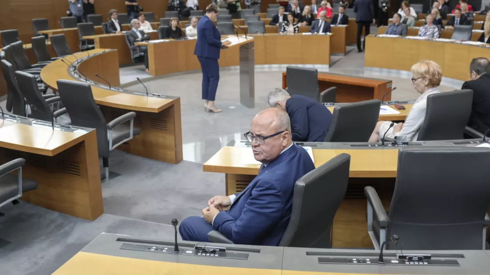 Jožef Horvat, vodja poslanske skupine NSi- 25.05.2022 – izredna seja DZ, na kateri bodo glasovali o kandidatu za mandatarja, dr. Robertu Golobu in razrezu delovnih teles DZ /FOTO: Jaka Gasar