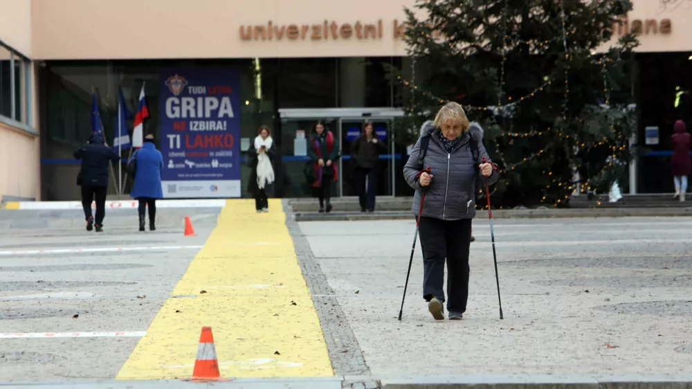 13.01.2025 - pot za invalide, dostop, invalidi UKCFoto: Tomaž Skale