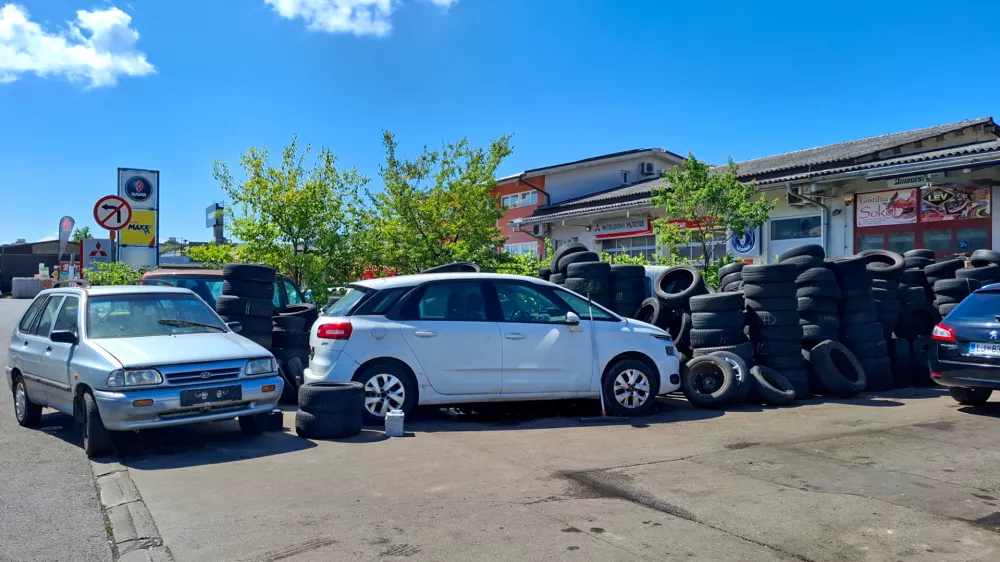 Prevzem avtomobilskih gum: našli dva nova predelovalca