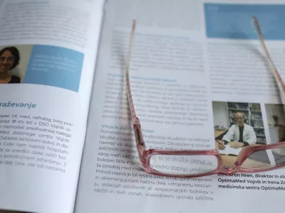 - simbolična fotografija – starejši občani – starostniki - upokojenci - očala - dioptrija- 20.01.2023 - SeneCura - Dom starejših občanov Komenda, Juhantova pot 9, //FOTO: Jaka Gasar