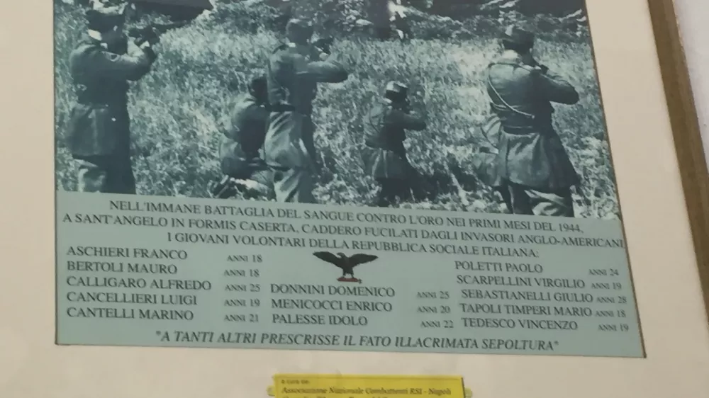 ﻿Predappio, Mussolini, Italija, Emilija - Romanja, fašizem, spominki, Braunau, Hitler