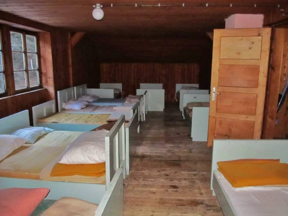 dom pod storžičem, stare sobe in postelje iz Poreča / Foto: Osebni Arhiv Pd Tržič