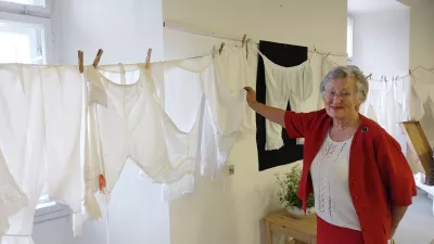 Spodnje perilo kot kulturna dediščina