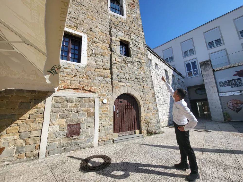 Koper orientalski sršen / Foto: Katja Gleščič 