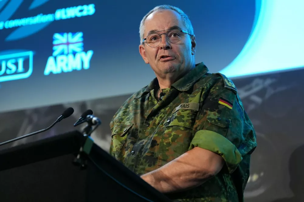 Image: 1012189889, License: Rights-managed, Restrictions: Usage restrictions: Advertising and promotion,Commercial electronic,Consumer goods,Direct mail and brochures,Indoor display,Internal business usage,Personal use, Model Release: no