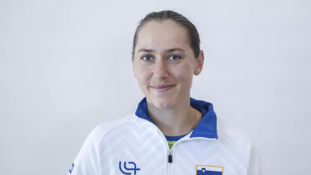 Kaja Juvan- 03.04.2025 - novinarska konferenca ženske reprezentance Slovenije v tenisu pred odhodom na pokal Billie Jean King v Litvi //FOTO: Jaka Gasar