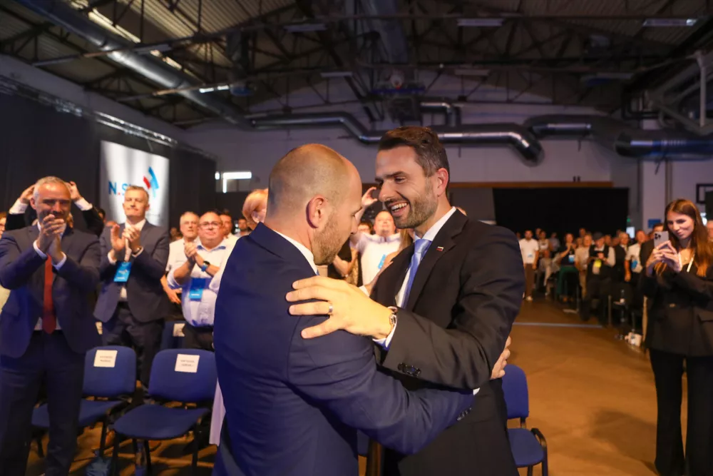 13.09.2025 - Volilni kongres stranke NSI - Nova Slovenija - PolzelaFoto: Luka Cjuha