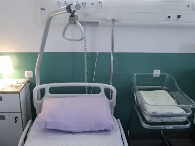 - nadstandardna poporodna soba - - 29.06.2022 – Porodnišnica Ljubljana - odprtje štirih nadstandardnih poporodnih sob na KO za perinatologijo Ginekološke klinike UKC Ljubljana,1. nadstropje, Šlajmerjeva ulica 4, //FOTO: Jaka Gasar