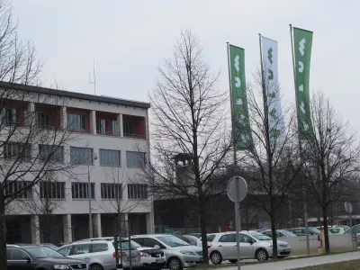 ﻿Poslopje uprave Taluma v Kidričevem