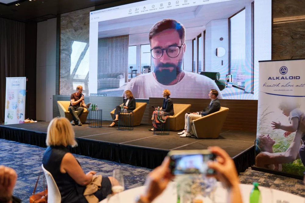 Okrogla miza je združila priznane strokovnjake s področja pediatrije, psihologije in dietetike, ki so govorili o poraste vedenjskih, čustvenih in razvojnih posebnosti pri otrocih. Foto: Arhiv organizatorja