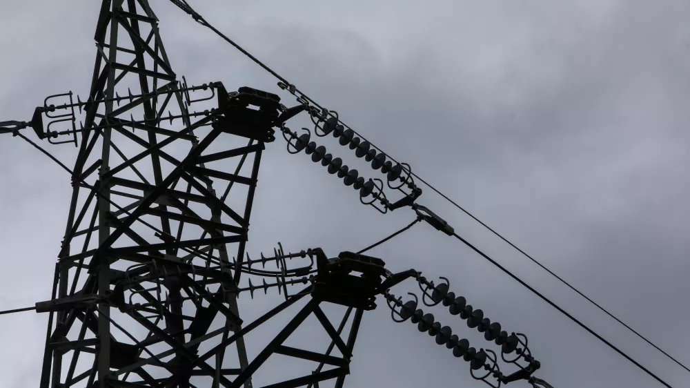 - 27.01.2025. - simbolična fotografija, elektro daljnovod, elektrika, omrežnina, ELES, distribucija elektrike, kabli, drog.//FOTO: Bojan Velikonja