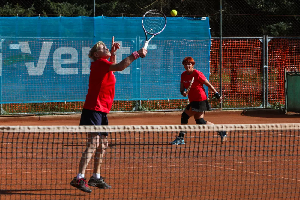 Športni park se zapira, a Savske carice igrajo dalje
