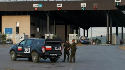 Polish soldiers part of the NATO-led peacekeeping mission stand as they monitor the main Kosovo-Serbia border crossing in Merdare, Kosovo September 6, 2024. REUTERS/Valdrin Xhemaj