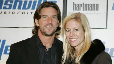 Brett James z nekdanjo ženo Sandy leta 2006 / Foto: AP