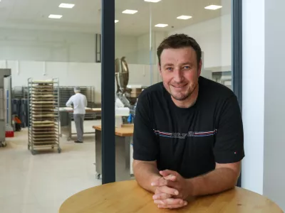 - 16.09.2025. - Matjaž Smodiš, bivši košarkar, podjetnik, direktor tovarne pizz Kralj Matjaž.//FOTO: Bojan Velikonja