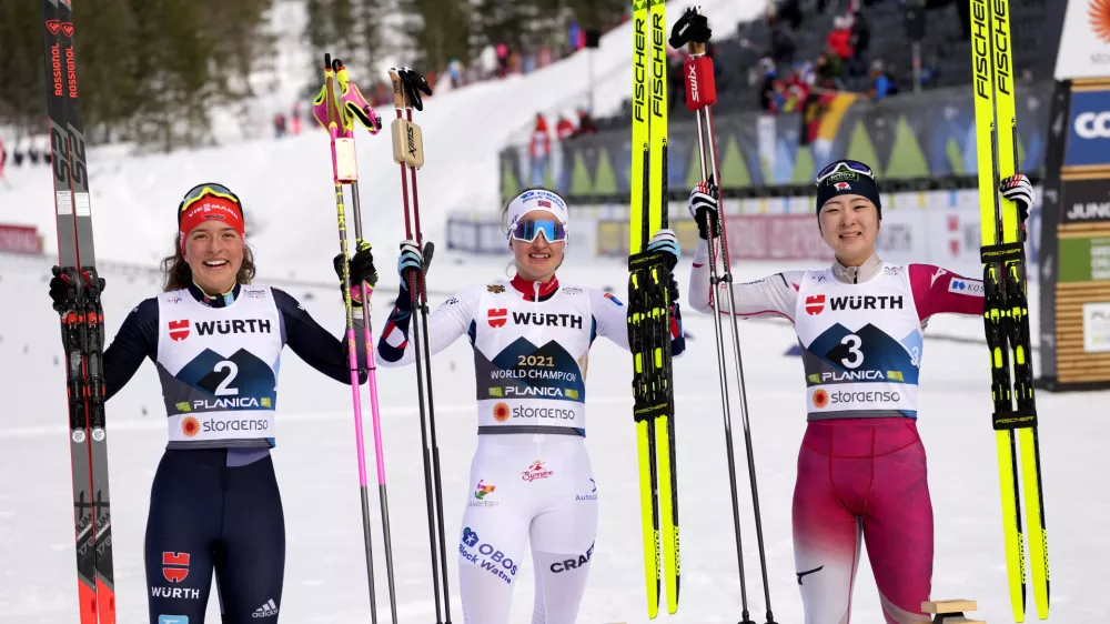 First place, Norway's Gyda Hansen Westvold, center, poses with second place, Germany's Nathalie Armbruster, left, and third place, Japan's Haruka Kasai during the Women's Nordic Combined Gundersen Normal Hill HS100/5km at the Nordic World Ski Championships in Planica, Slovenia, Friday, Feb. 24, 2023. (AP Photo/Darko Bandic)