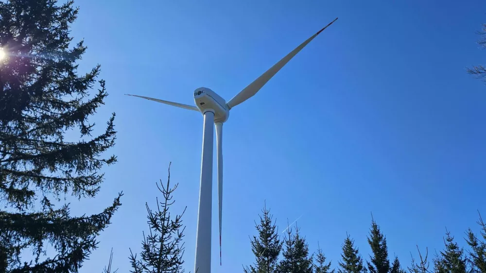 Je bil razpis prirejen za turškega dobavitelja?