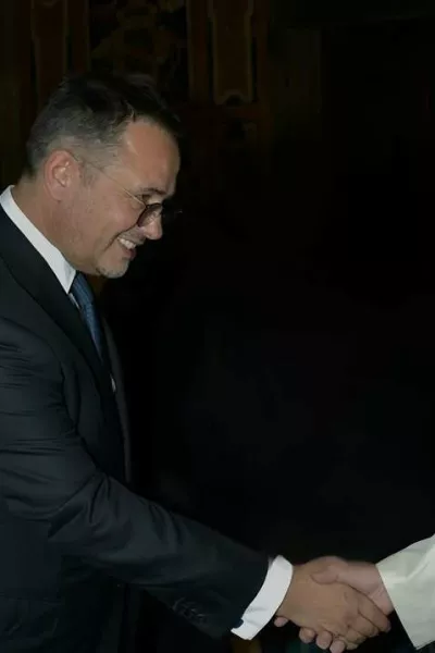 Samir Mane s papežem Frančiškom / Foto: Ig