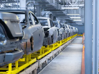 Sodobna proizvodna avtomobilov / Foto: Istock