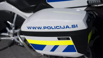 prometni nadzorpolicija - simbolična fotografijaprometna policijavarnost v prometupolicija na motorjihmotoristična policijaprehitri voznikiavtocestna policija08.04.2025 Policijski nadzor, počivališče PovodjeFOTO: Nik Erik Neubauer