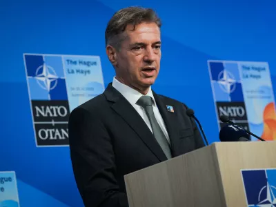 Haag. Vrh zveze Nato, ki se ga je udelezil predsednik vlade Robert Golob.