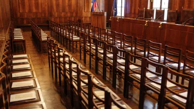 razpravna dvorana- Ustavno sodišče Republike Slovenije, Beethovnova ulica 10     //FOTO: Jaka Gasar