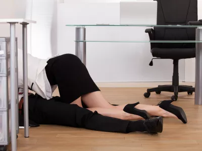 Morda pa je samo padel v nezavest? / Foto: Istock